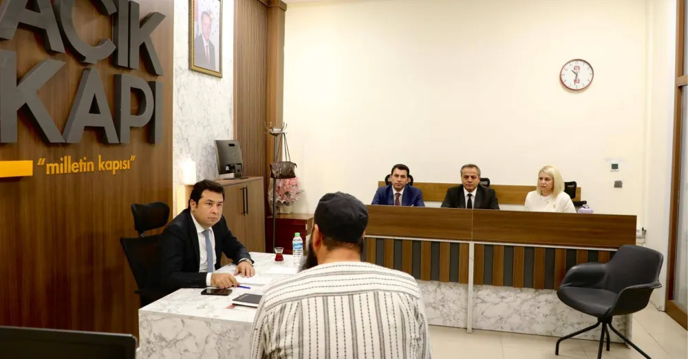 NİĞDE VALİ VEKİLİ ARIK, “HALK GÜNÜ” BULUŞMASINDA VATANDAŞLARLA BİR ARAYA GELDİ