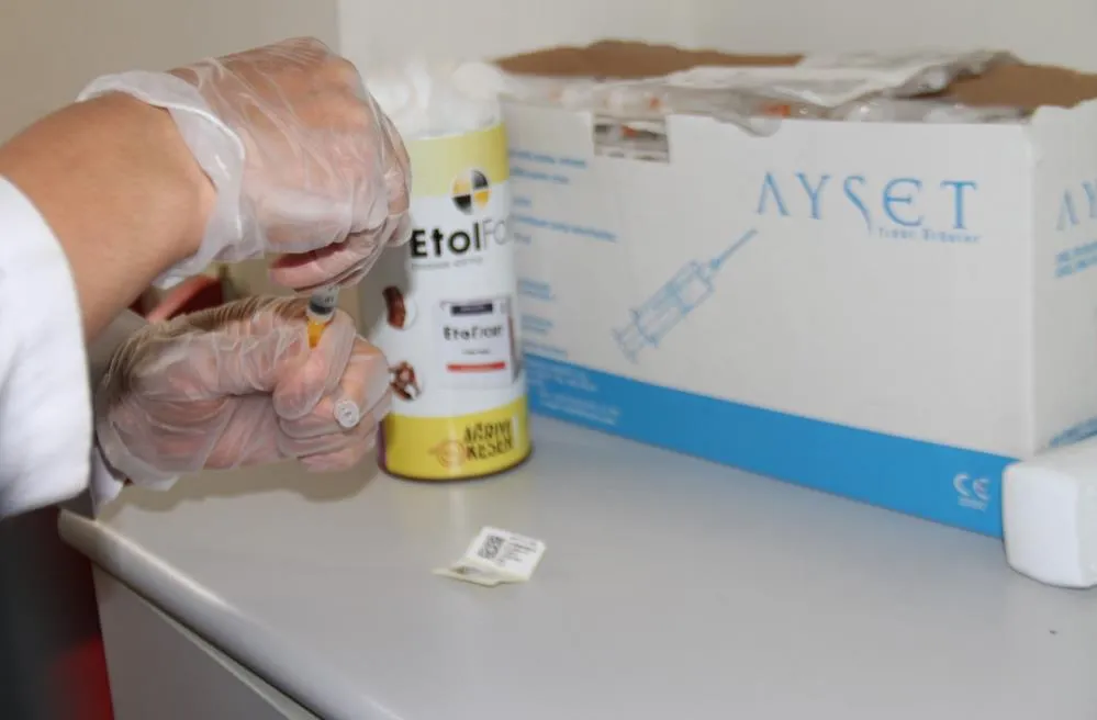 AŞI KARŞITLIĞI ARTIYOR: UZMANLARDAN SALGIN UYARISI