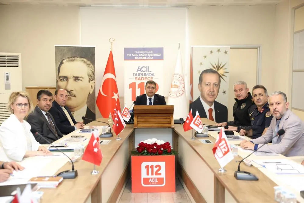 ACİL ÇAĞRI HİZMETLERİ MASAYA YATIRILDI