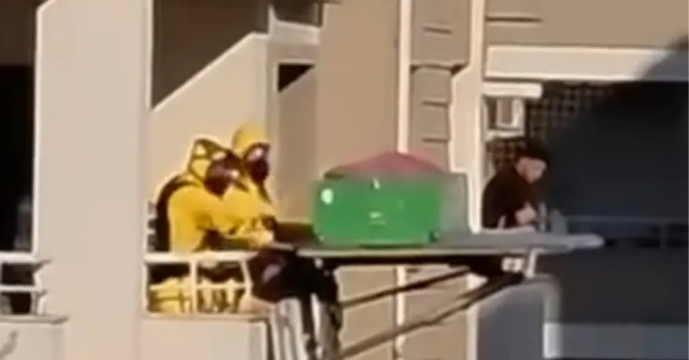 KÖTÜ KOKU GELİNCE ÖLDÜĞÜ ORTAYA ÇIKTI