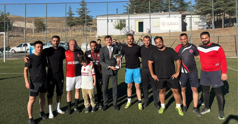 ULUKIŞLA’DA AMATÖR SPOR HAFTASI ŞAMPİYONU BELİRLENDİ