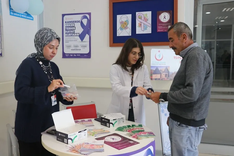 KANSER FARKINDALIK STANTLARI KURULUYOR