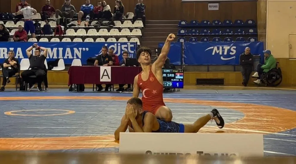 KADİR KADİROĞLU BALKAN ÜÇÜNCÜSÜ OLDU