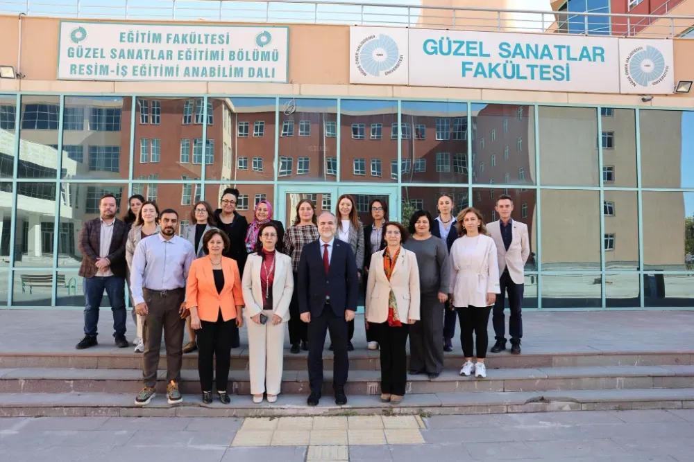 NİĞDE ÖMER HALİSDEMİR ÜNİVERSİTESİNDE AKADEMİK KURUL TOPLANTISI YAPILDI