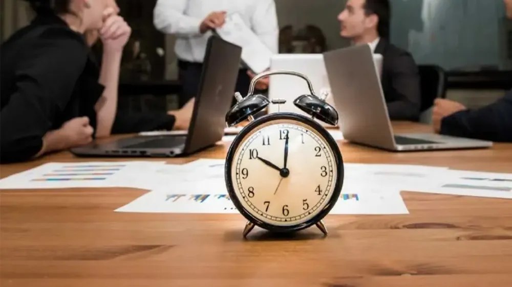 ÇALIŞANLARA YENİ DÜZENLEME! İZİN SÜRELERİ UZUYOR