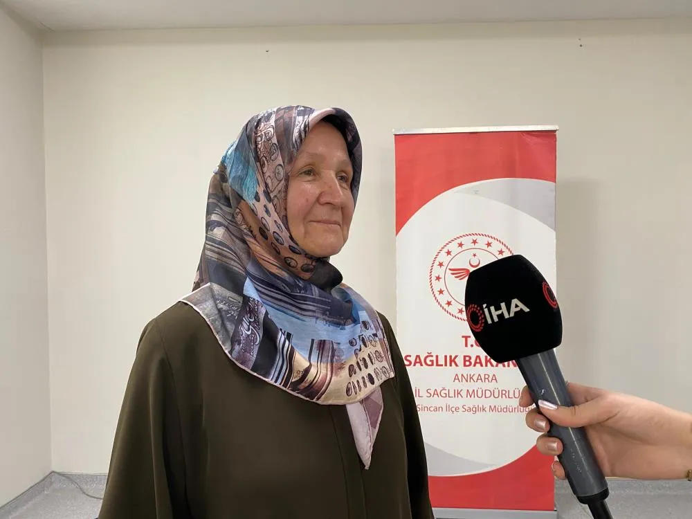 60 YAŞINDA İLK YARDIM SERTİFİKASI ALDI