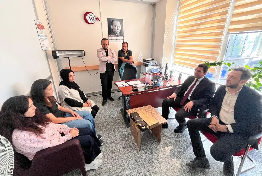 KURUM BAKIMINDAN HAYATA TUTUNAN GENÇLERE ANLAMLI ZİYARET: “BAŞARILARIYLA GURUR DUYUYORUZ”