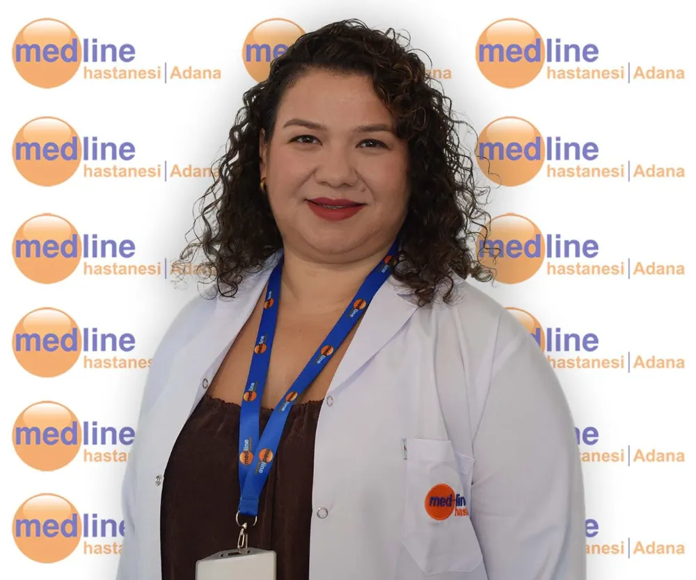 MAKAT ÇATLAĞINA BOTOKS TEDAVİSİ İLE AMELİYATSIZ ÇÖZÜM