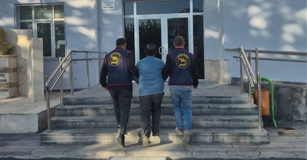 “NİĞDE’DE ÖLMÜŞ İNSAN BEDENİYLE İLGİLİ MÜSTEHCEN YAYIN SUÇUNDAN 2 KİŞİ YAKALANDI!”