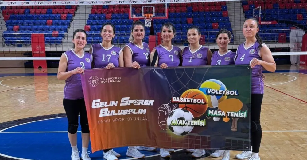 KADIN ÖĞRETMENLER VOLEYBOL TURNUVASINA GALİBİYETLE BAŞLADI