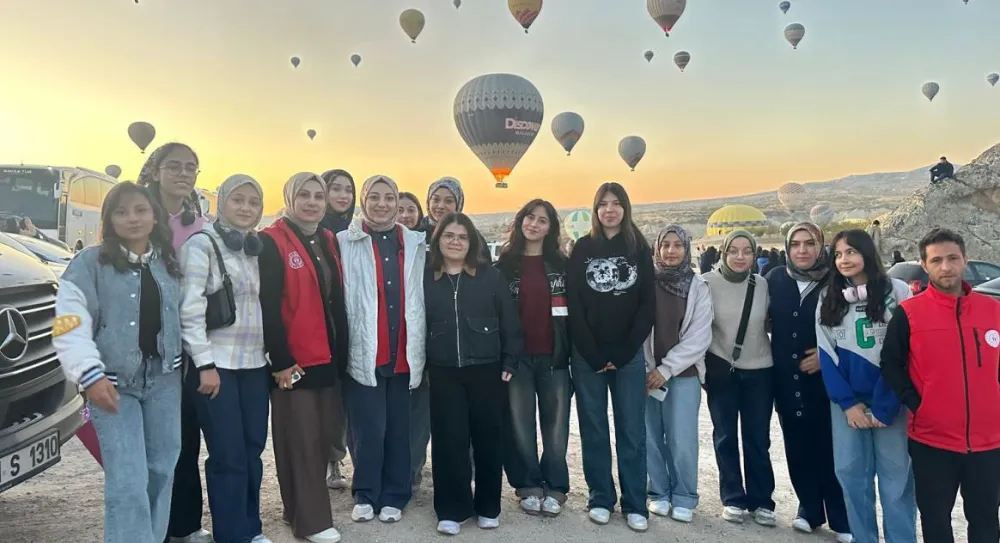 NİĞDELİ ÖĞRENCİLER NEVŞEHİR’İN TARİHİ VE DOĞAL GÜZELLİKLERİNİ KEŞFETTİ