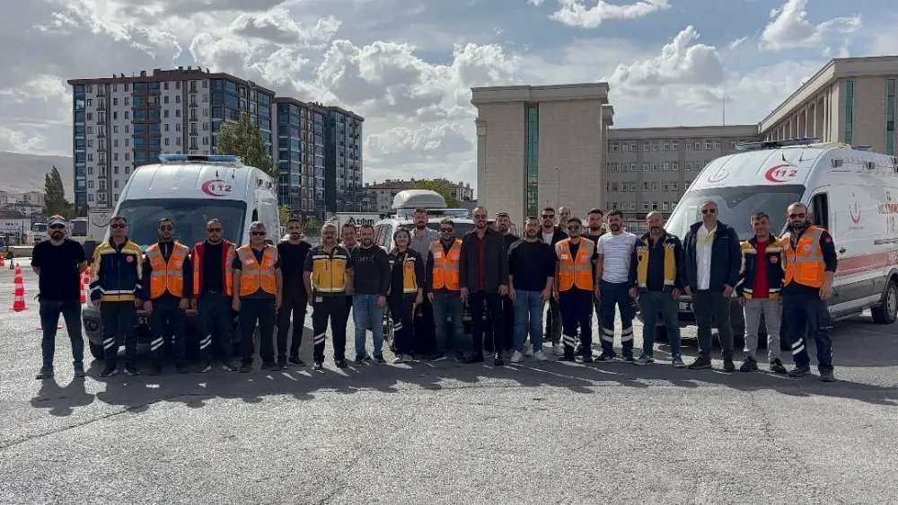 NİĞDE’DE 112 AMBULANS PERSONELİNE “SÜRÜŞ GÜVENLİĞİ” EĞİTİMİ VERİLDİ