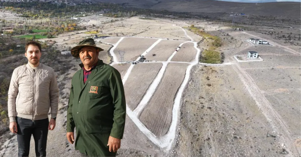 NİĞDE’DE TARIMA ELVERİŞLİ OLMAYAN ARAZİLER LAVANTA İLE ÜRETİME KAZANDIRILIYOR