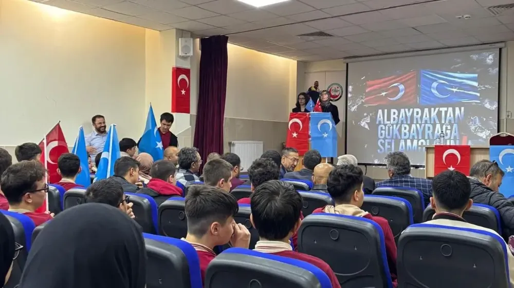 NİĞDE’DE “GÖNÜL COĞRAFYAMIZ DOĞU TÜRKİSTAN” ETKİNLİĞİ DÜZENLENDİ