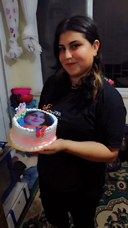 18 YAŞINDAKİ GENÇ KIZDAN AİLESİ  HABER ALAMIYOR