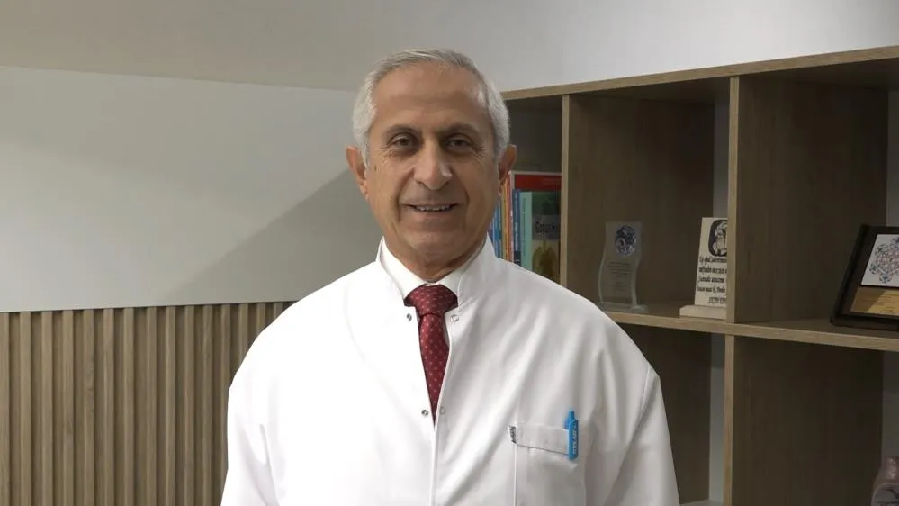 ANİ SICAKLIK DEĞİŞİMLERİ GRİP VE NEZLEYE YAKALANMA RİSKİNİ ARTIYOR