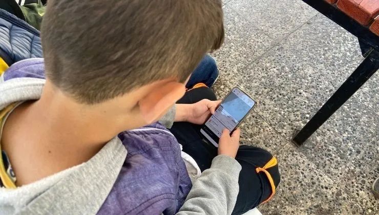 SESSİZ SALGIN EKRAN BAĞIMLILIĞI TEHDİDİ BÜYÜYOR