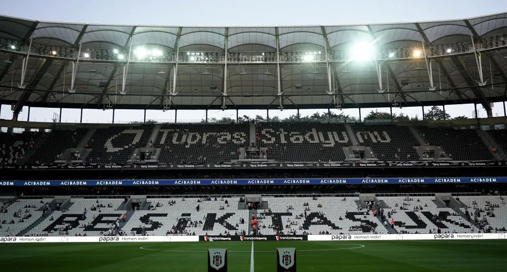 BEŞİKTAŞ, YENİ STADINDA FENERBAHÇE