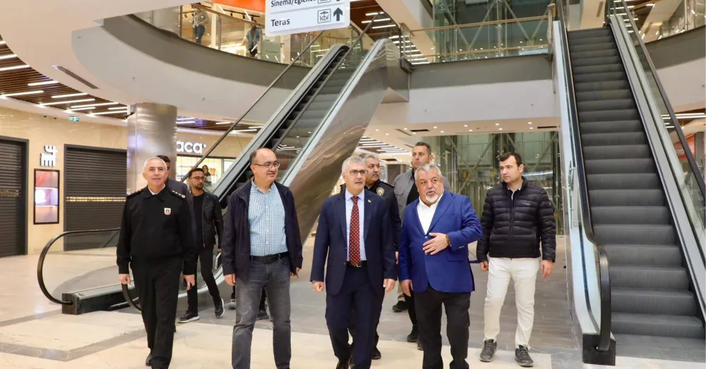 VALİ ÇELİK’TEN NİĞDE TEMA PARK AVM’YE ZİYARET