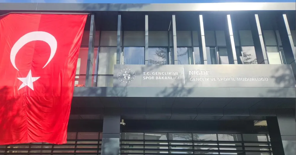 NİĞDE GENÇLİK VE SPOR İL MÜDÜRLÜĞÜ YENİ HİZMET BİNASINA TAŞINDI