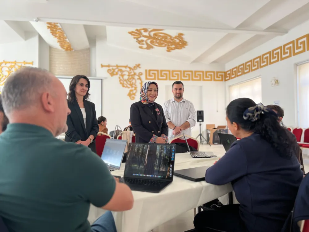 NİĞDE’DE “TÜBİTAK 2204 PROJE YAZMA EĞİTİMİ PROGRAMI” BAŞLADI