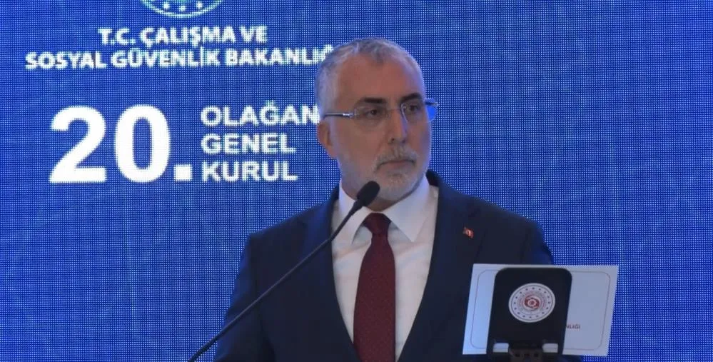 BAKAN IŞIKHAN: 