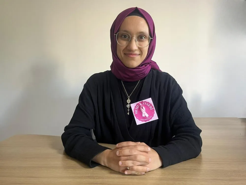 HER YIL YAKLAŞIK 2,3 MİLYON KADINA MEME KANSERİ TEŞHİSİ KONULUYOR