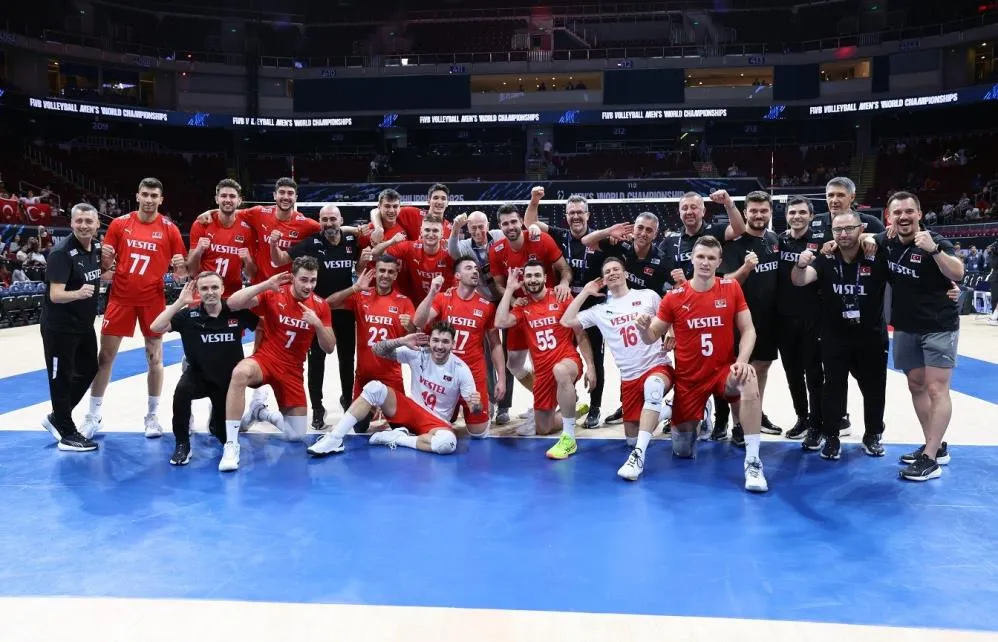 A MİLLİ ERKEK VOLEYBOL TAKIMI