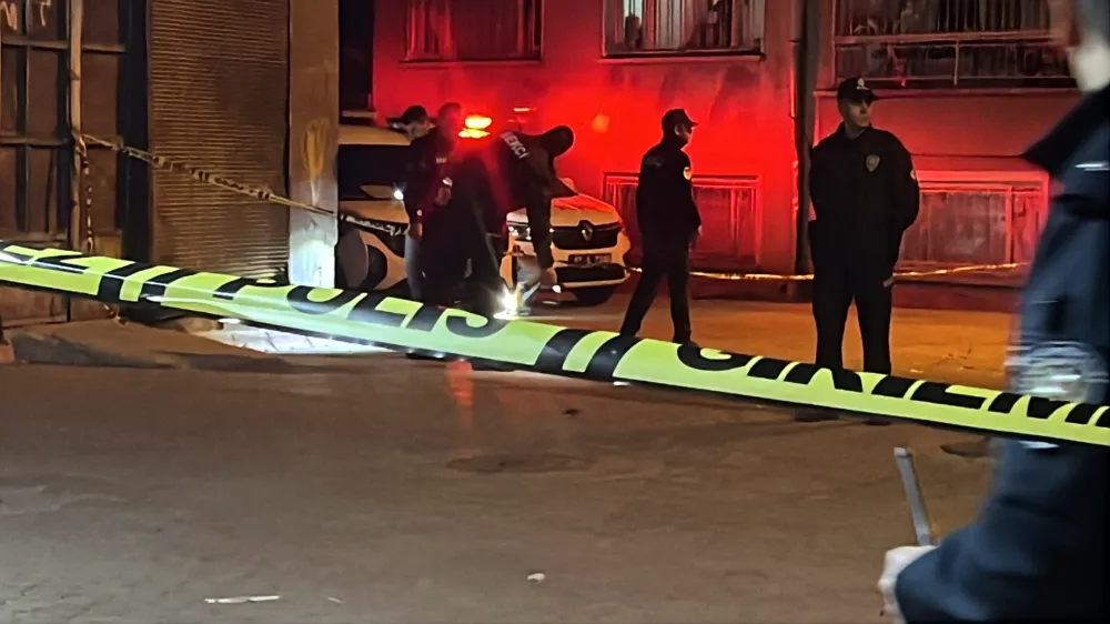 YAN BAKMA KAVGASINDA 5 YAŞINDAKİ ÇOCUK HAYATINI KAYBETTİ