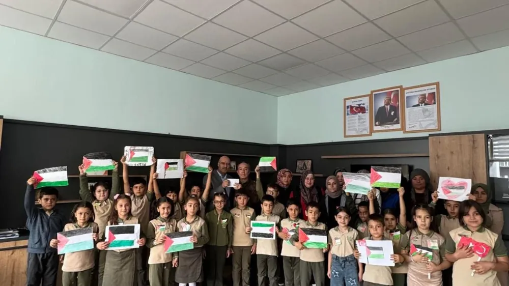 NİĞDELİ MİNİKLERDEN FİLİSTİN’E ANLAMLI DESTEK