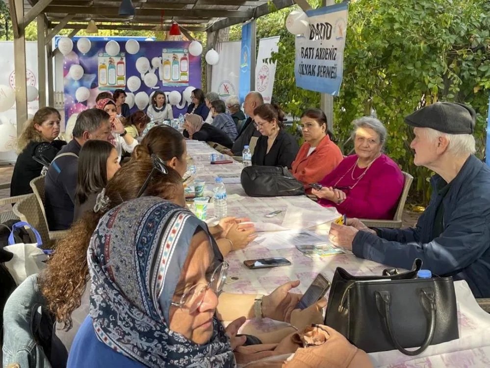 ÇÖLYAK HASTALARINA GLUTENSİZ BESLENME ETKİNLİĞİ