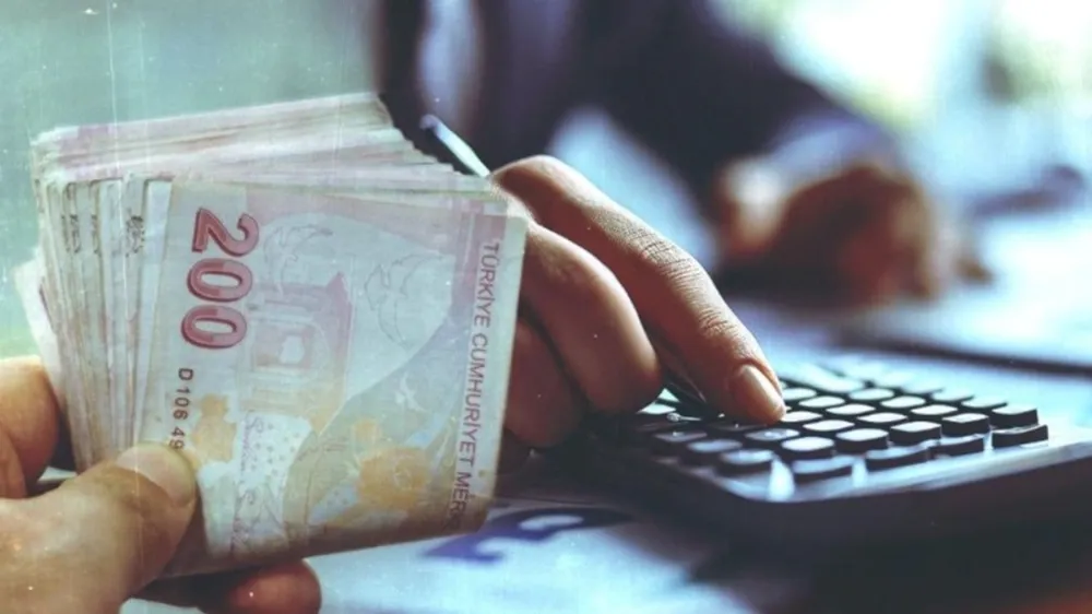 FAİZ YÜKÜ VE BORÇLAR VATANDAŞI VURDU: TAKİPTEKİ KREDİLER 541 MİLYAR TL