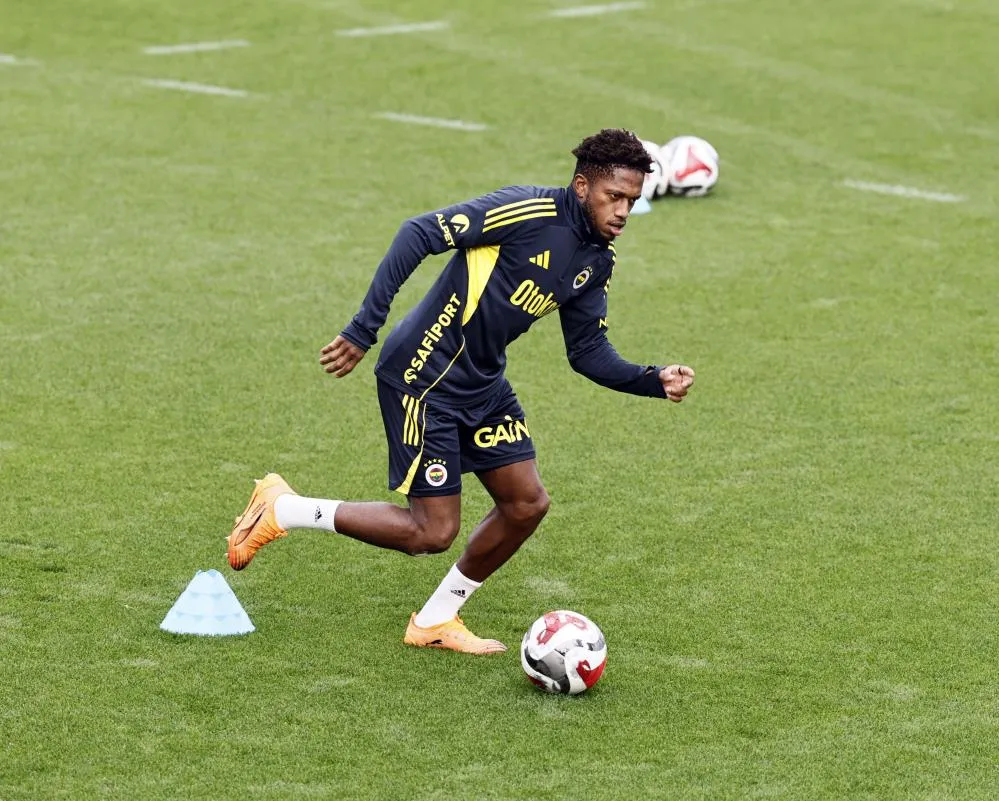 FENERBAHÇE, 1 GÜNLÜK İZNİN ARDINDAN ÇALIŞMALARINA DEVAM ETTİ