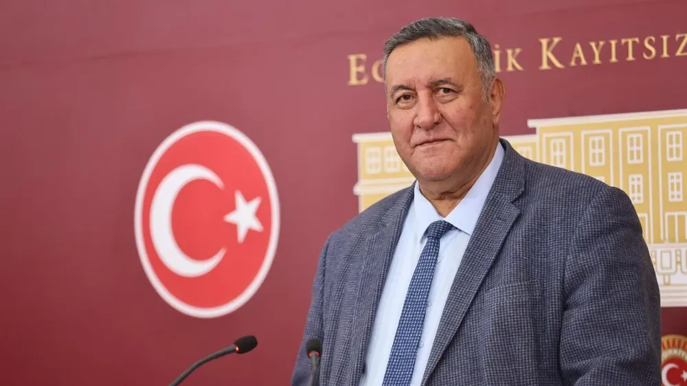 GÜRER’DEN SERT ÇIKIŞ: “ÇALIŞANIN PROMOSYONU YOK, HAKKI YOK, MAĞDURİYETLER GÖRMEZDEN GELİNİYOR!”