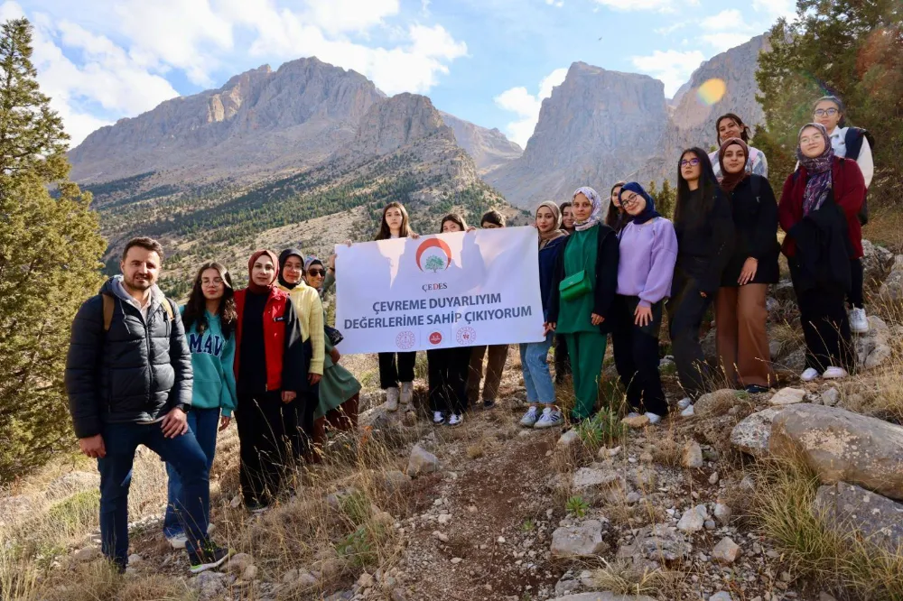 NİĞDE’DE ÖĞRENCİLER EMLİ VADİSİ’NDE DOĞAYLA BULUŞTU