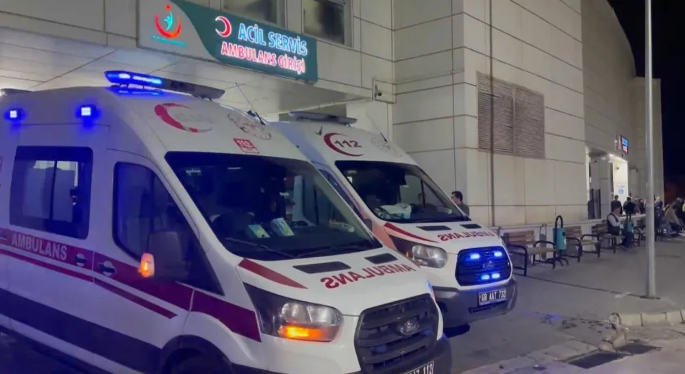 SONDAJ MAKİNESİNE KOLUNU KAPTIRAN TALİHSİZ İŞÇİNİN KOPAN KOLU BİR DE KUYUYA DÜŞTÜ