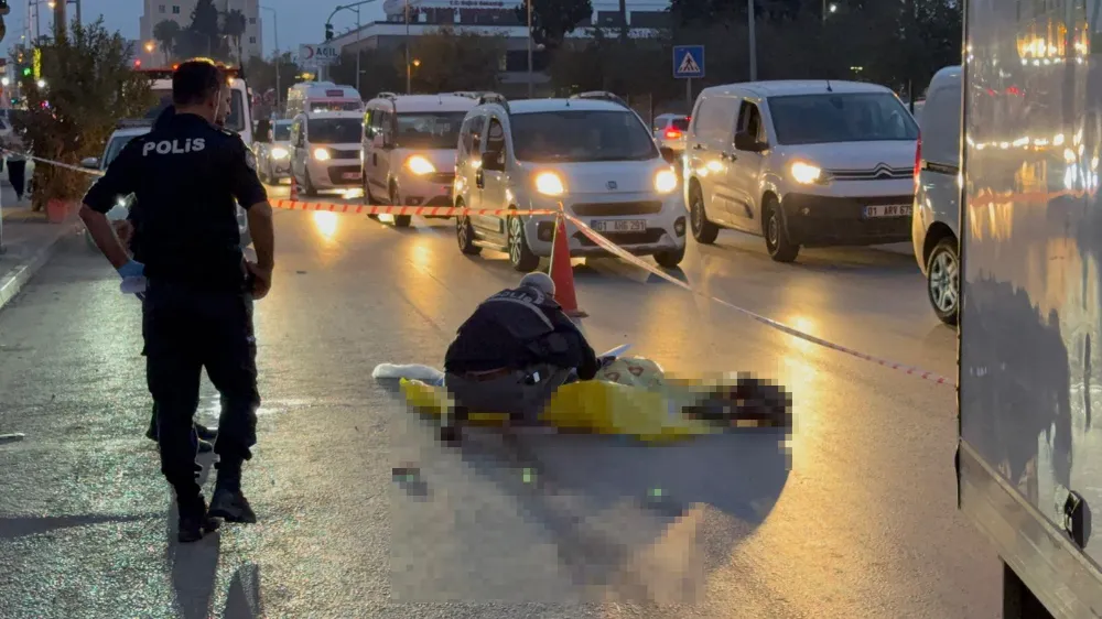 KAMYONUN ÇARPTIĞI YAŞLI ADAM HAYATINI KAYBETTİ