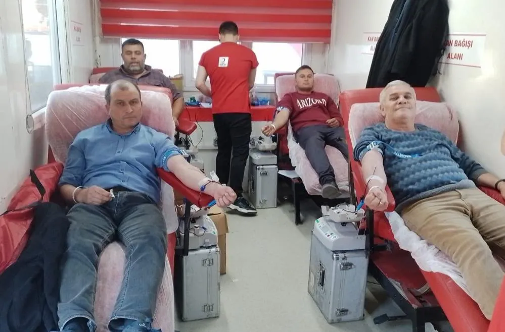 KAN BAĞIŞ KAMPANYASINA YOĞUN İLGİ