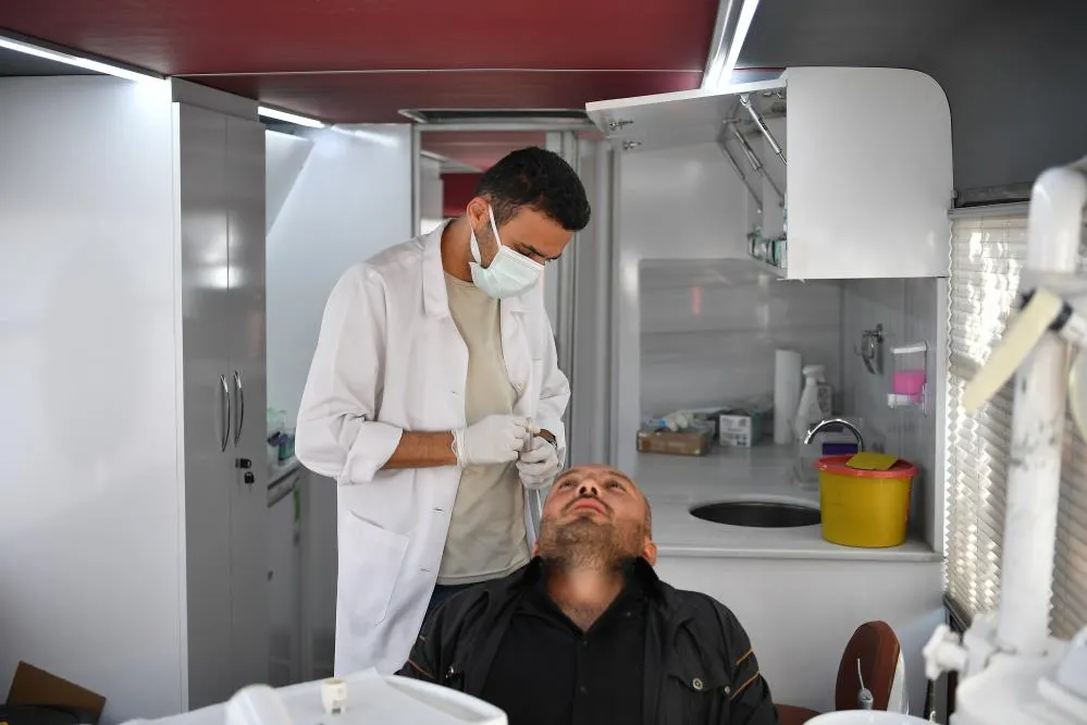 Gezici Ağız ve Diş Sağlığı Kliniği vatandaşın ayağına gidiyor