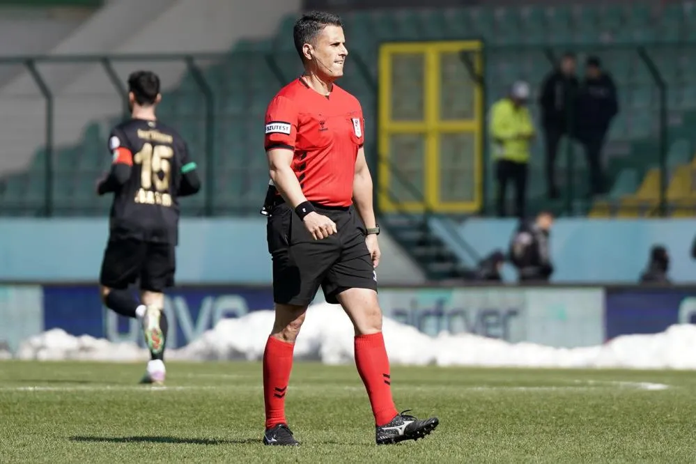 BEŞİKTAŞ - FENERBAHÇE DERBİSİNİN VAR