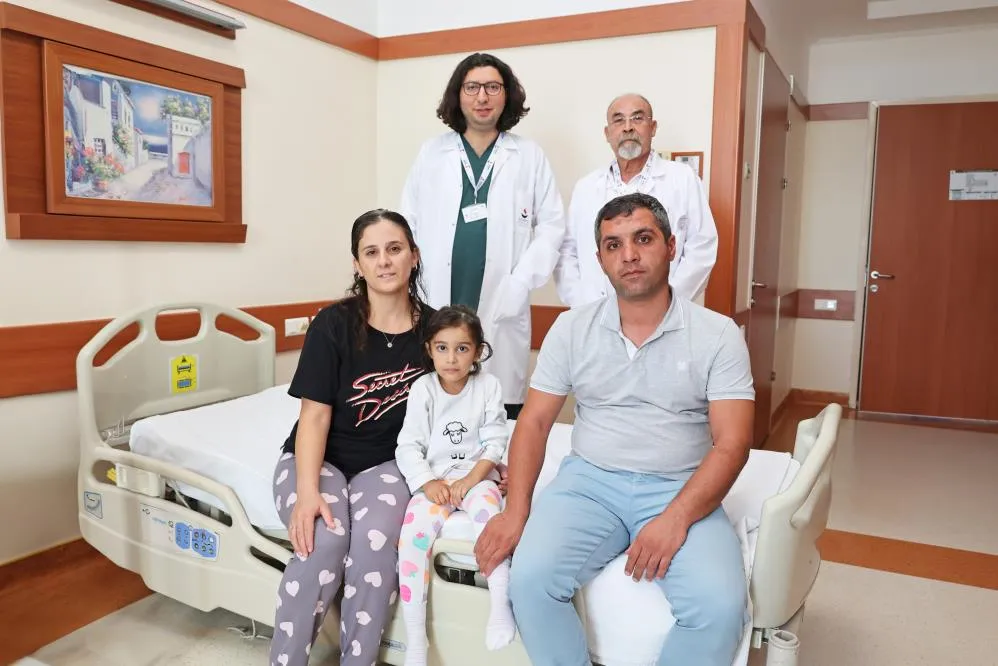 6 YAŞINDA FELÇ GEÇİREN HASTA ŞİFA BULDU