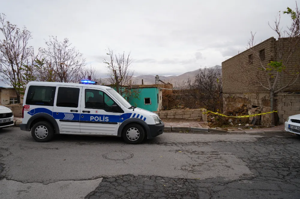 Niğde’de Metruk Binada Ölü Bulunan Gencin Kimliği Belli Oldu
