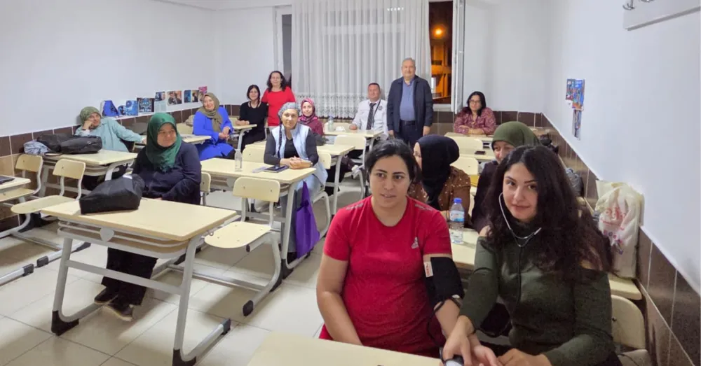 NİĞDE’DE HASTA VE YAŞLI HİZMETLERİNDE ŞEFKAT EĞİTİMİ