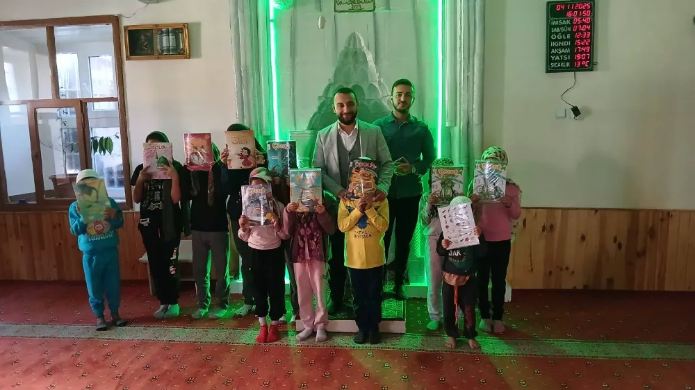 DİYANET GENÇLİK KOORDİNATÖRLÜĞÜNDEN ARAP MEHMET CAMİİ’NDE ANLAMLI BULUŞMA