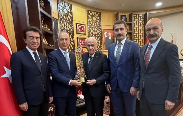TÜRKİYE BİSİKLET FEDERASYONU’NDAN MHP GENEL BAŞKANI DEVLET BAHÇELİ’YE ZİYARET