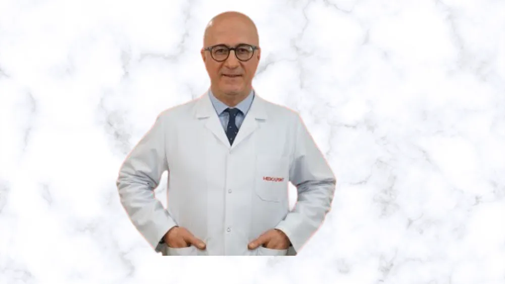 BOĞAZDAKİ HER RAHATSIZLIK MASUM OLMAYABİLİR: GIRTLAK KANSERİNE DİKKAT