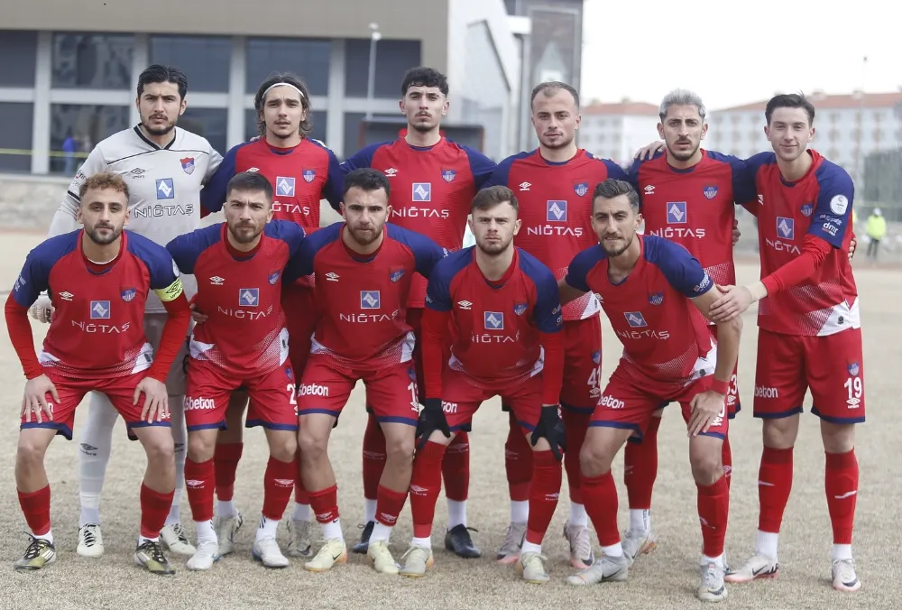 NİĞDE BELEDİYESPOR SEZONU DENİZLİ DEPLASMANINDA NOKTALIYOR
