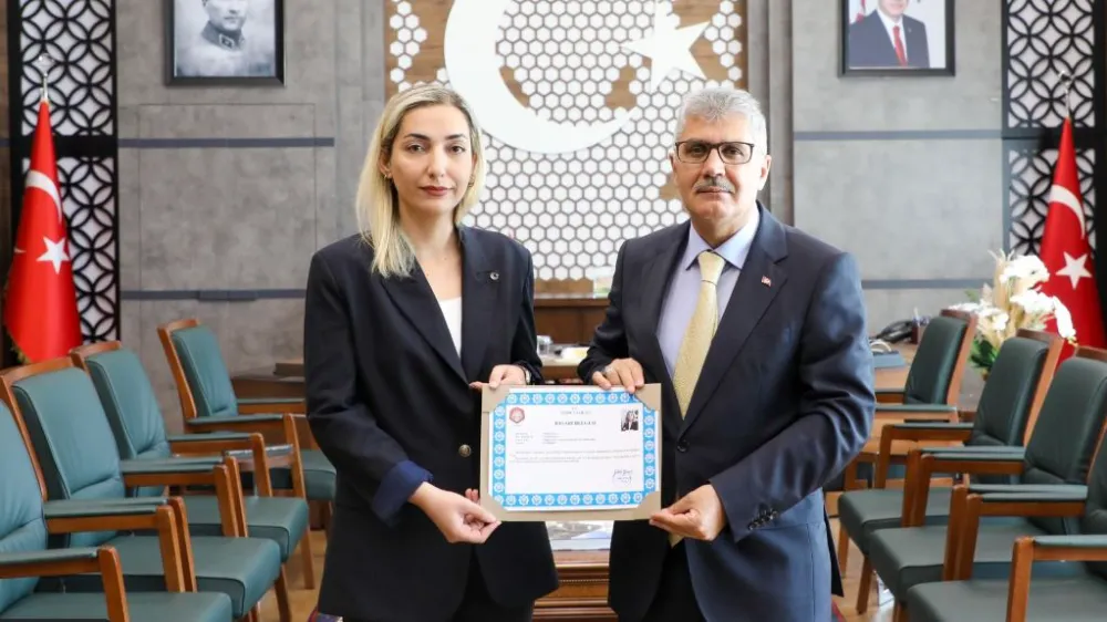 AMASYA’YA ATANAN ÜNAL’A BAŞARI BELGESİ