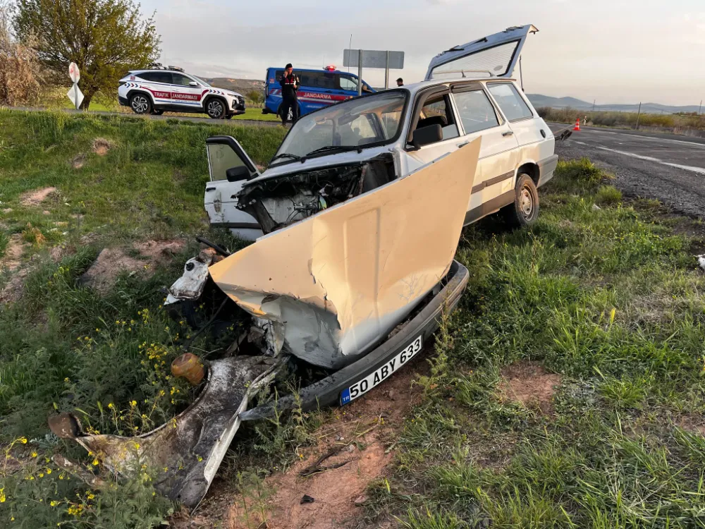 FECİ KAZA: 1 ÖLÜ, 3 YARALI