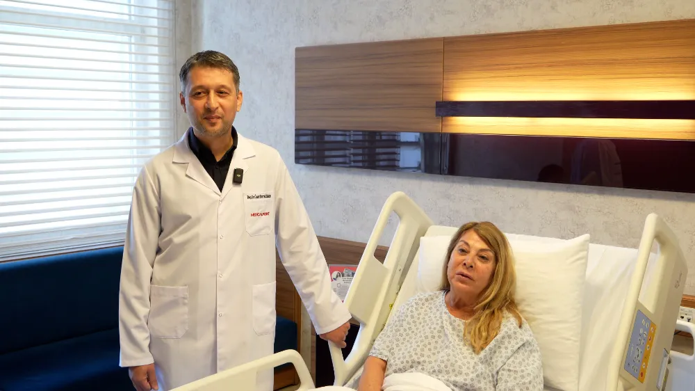 KALIN BAĞIRSAK POLİPLERİ İLERİ ENDOSKOPİK YÖNTEMLE TEMİZLENDİ